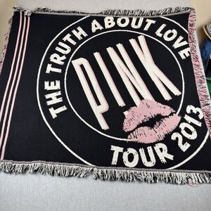 Pink The Truth About Love Tour 2013 Woven Throw Blanket Concert Fringe